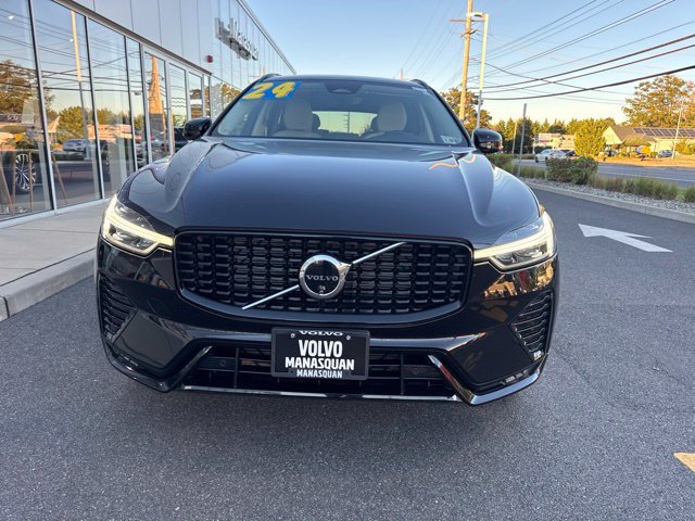 Used 2024 Volvo XC60 B5 Plus w/ Climate Package AWD/4WD image 7