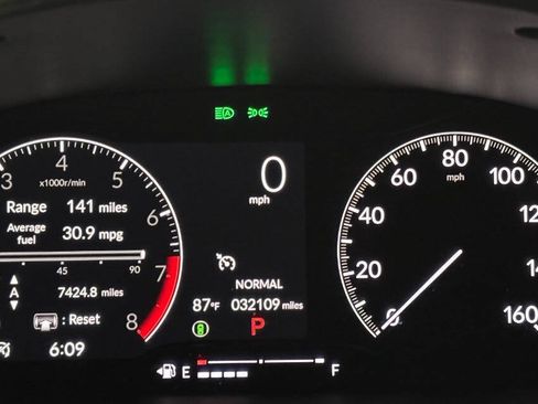Used 2023 Honda Civic Sport image 36