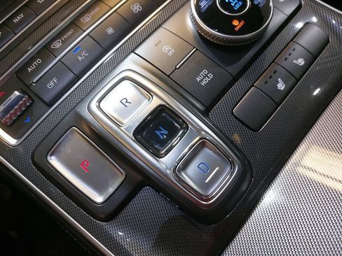 Used 2022 Hyundai Santa Fe SEL w/ Convenience + Premium Package AWD/4WD image 25