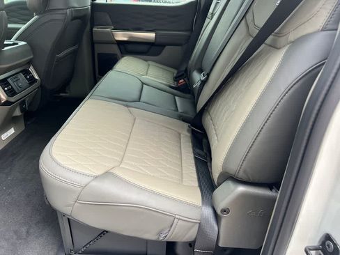 New 2026 Ford F350 Platinum w/ Platinum Plus Package AWD/4WD image 15