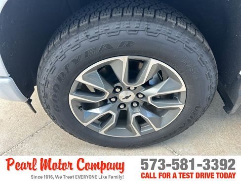 Used 2026 Chevrolet Silverado 1500 RST AWD/4WD image 8