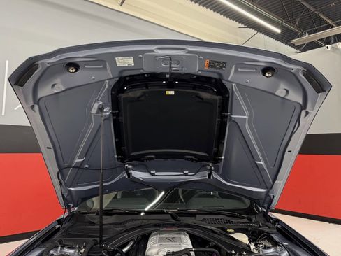 Used 2022 Ford Mustang Shelby GT500 w/ Technology Package RWD image 10
