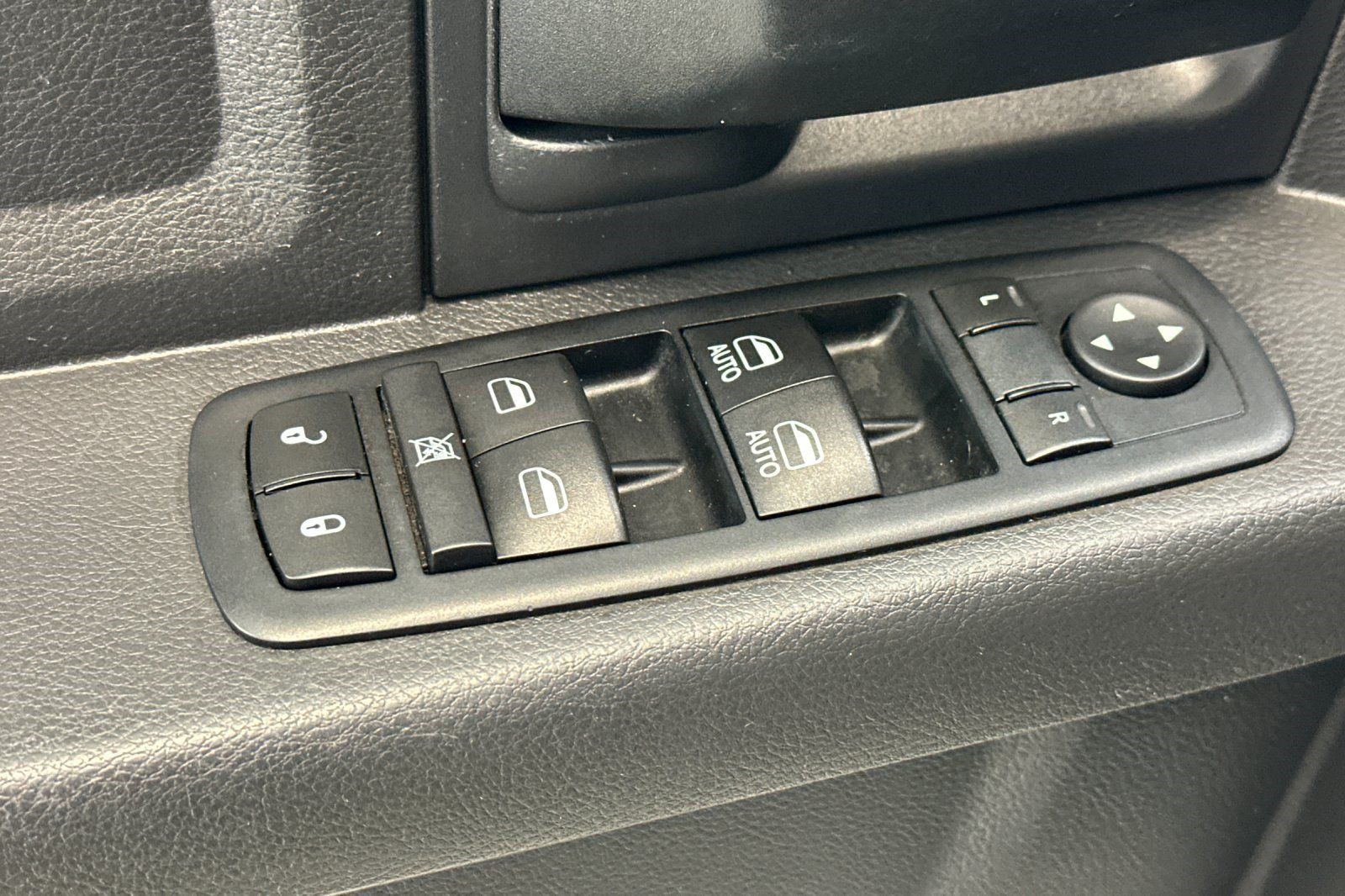 Used 2012 RAM 1500 Express w/ ST Popular Equipment Group RWD image 14