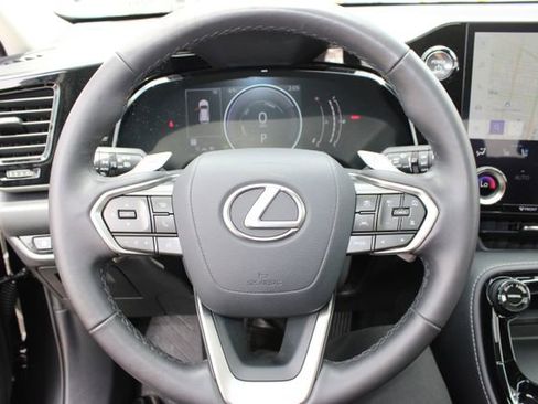 Certified 2025 Lexus NX 350h AWD w/ Accessory Package (Z2) image 17