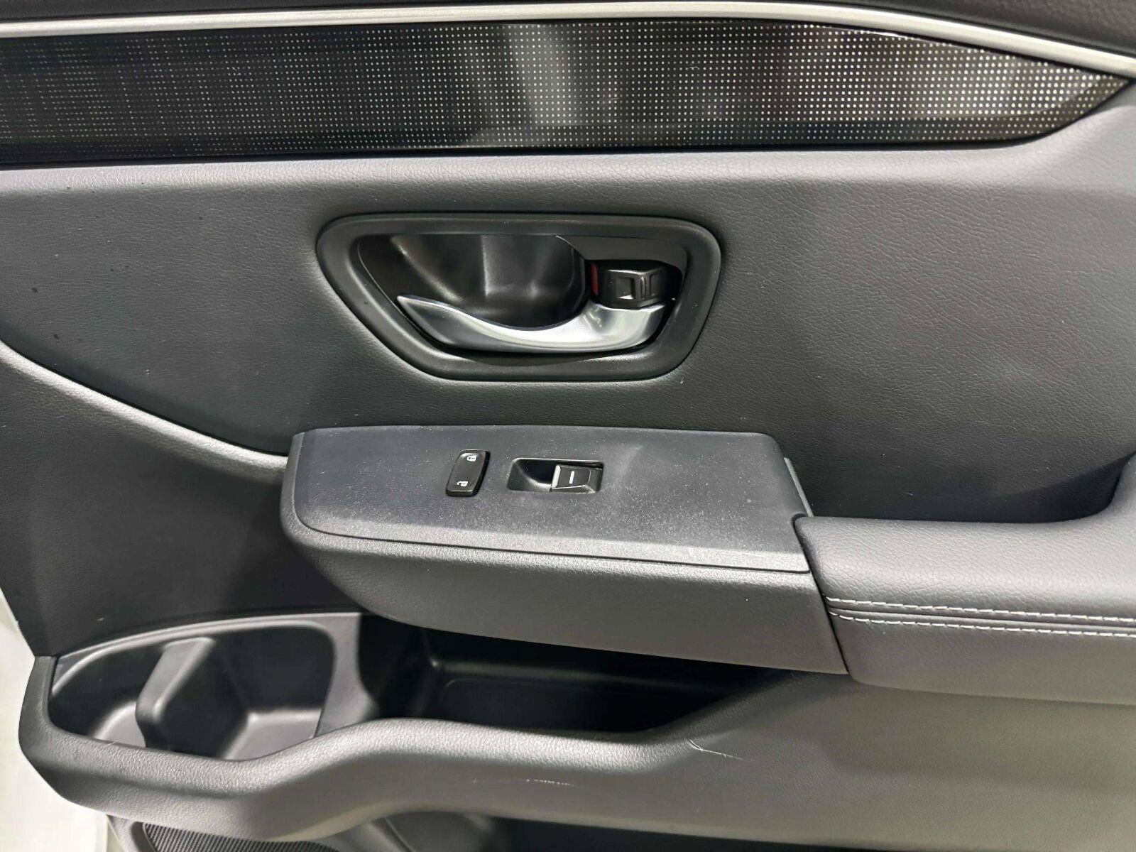 Used 2023 Honda Pilot Elite image 41