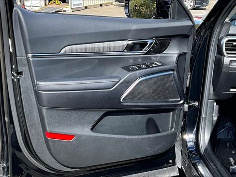 Used 2023 Kia Telluride SX image 21