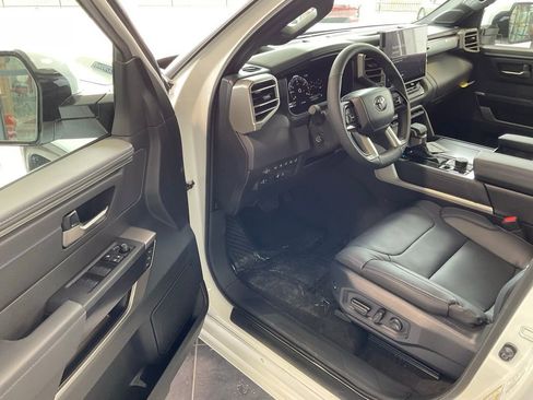 New 2026 Toyota Sequoia Platinum AWD/4WD image 9