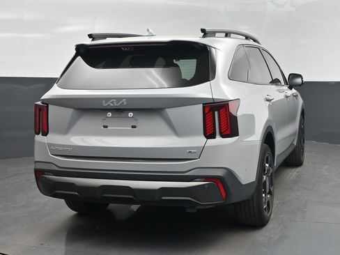 Certified 2024 Kia Sorento SX Prestige AWD/4WD image 28