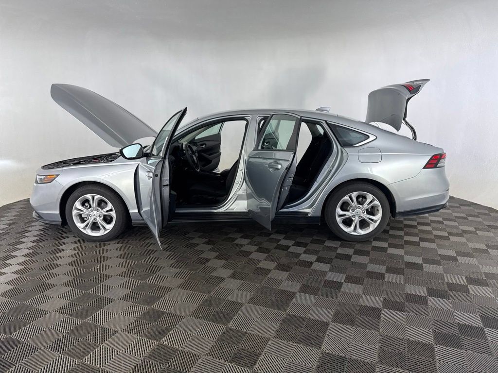 Certified 2025 Honda Accord LX image 10