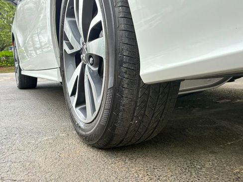 Used 2021 Honda Odyssey Touring image 14