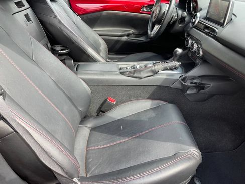 Used 2016 MAZDA MX-5 Miata Grand Touring RWD image 18