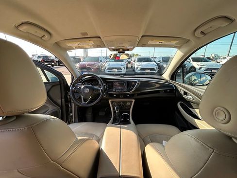 Used 2019 Buick Envision Preferred w/ LPO, Cargo Package FWD image 9