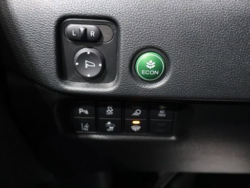 Used 2022 Honda Ridgeline Black Edition image 32