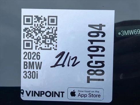 New 2026 BMW 330i Sedan w/ M Sport Package image 18