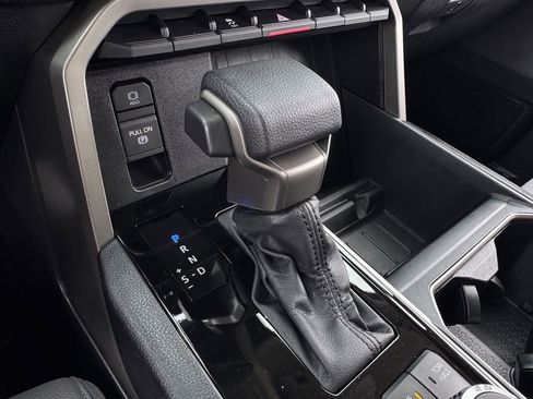 Used 2023 Toyota Tundra SR5 w/ SR5 Convenience Package image 20