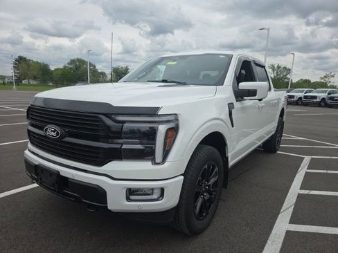 Used 2024 Ford F150 Platinum w/ Equipment Group 702A High AWD/4WD image 2