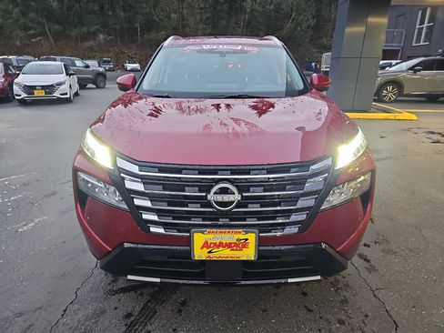 New 2026 Nissan Rogue Platinum image 8