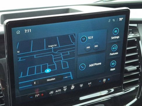 Used 2023 Ford Transit 350 XLT RWD image 11