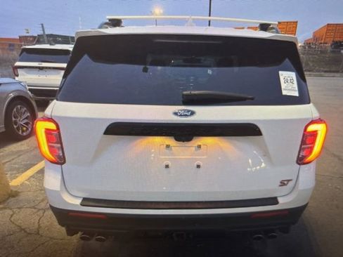 Used 2020 Ford Explorer ST w/ ST Street Pack image 8