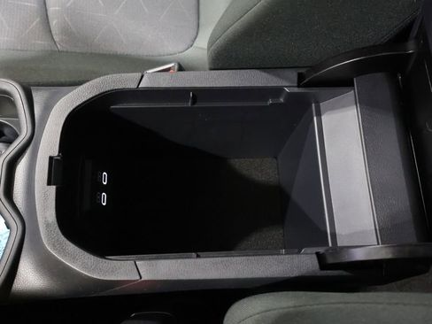 Used 2025 Toyota RAV4 XLE image 26