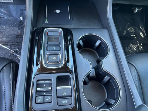 Used 2025 Honda Pilot EX-L image 28