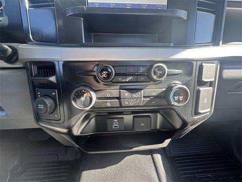 New 2025 Ford F550 4x4 Regular Cab Super Duty image 23