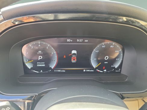 Certified 2025 INFINITI QX60 Luxe FWD image 12