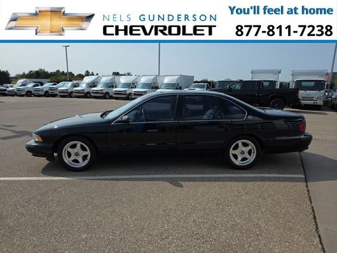 Used 1996 Chevrolet Impala SS image 4