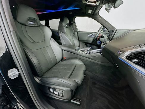 Certified 2023 BMW XM image 28