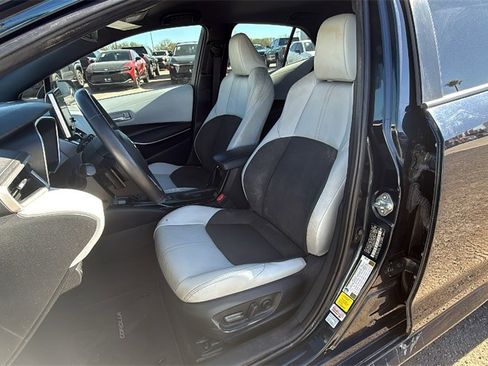 Used 2022 Toyota Corolla XSE image 12