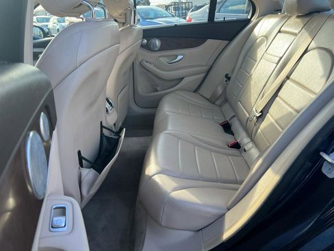 Used 2015 Mercedes-Benz C 300 C300 4MATIC Sedan image 20
