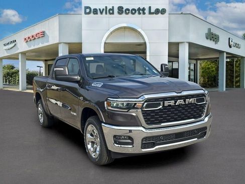 New 2026 RAM 1500 Big Horn AWD/4WD image 3