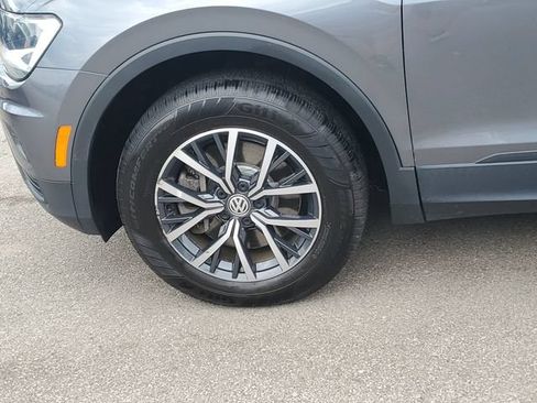 Used 2019 Volkswagen Tiguan SEL AWD/4WD image 10