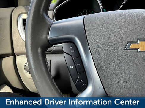 Used 2017 Chevrolet Traverse LT AWD/4WD image 15