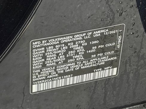 Used 2022 Volkswagen Atlas SE w/ Panoramic Sunroof Package image 32