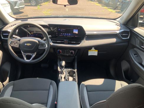 New 2026 Chevrolet TrailBlazer LT w/ LT Cold Weather Package image 14