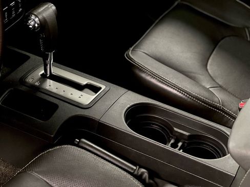 Used 2016 Nissan Frontier PRO-4X w/ Pro-4x Luxury Package image 35