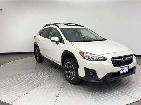 Used 2018 Subaru Crosstrek 2.0i Premium w/ Eyesight System image 8