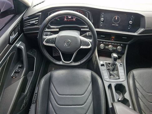 Used 2024 Volkswagen Jetta SEL FWD image 20