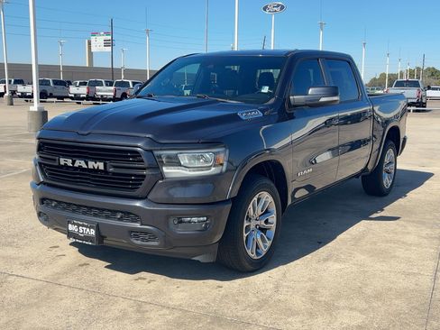 Used 2021 RAM 1500 Laramie w/ Sport Appearance Package image 8