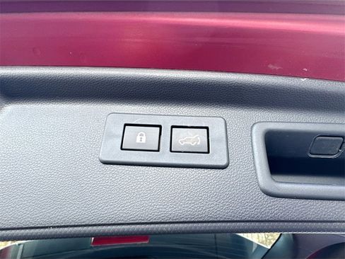 Used 2020 Subaru Forester Touring w/ Popular Package #2 image 28