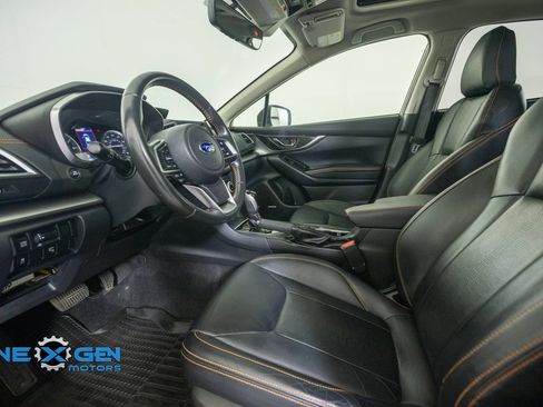 Used 2019 Subaru Crosstrek 2.0i Limited w/ Moonroof Package w/Navigation AWD/4WD image 10