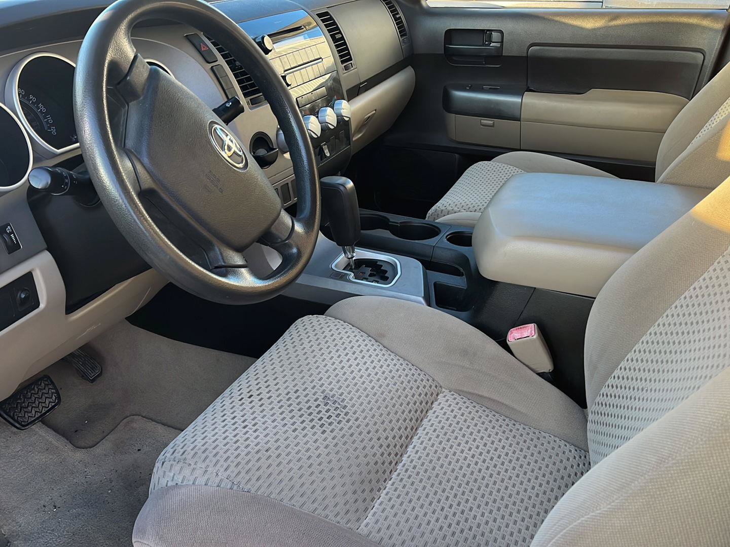Used 2011 Toyota Tundra 2WD Double Cab w/ Tow Pkg image 6