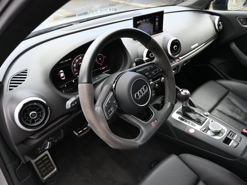 Used 2018 Audi RS 3 image 40