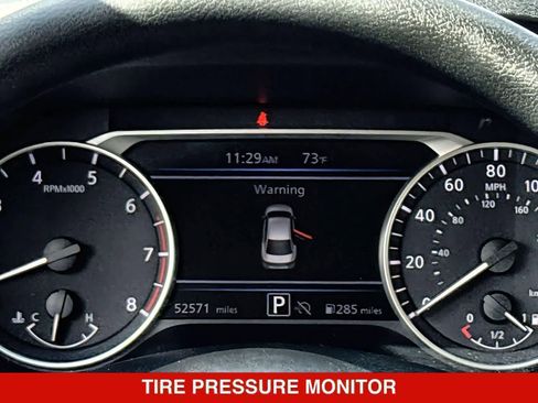 Used 2024 Nissan Sentra SV FWD image 19