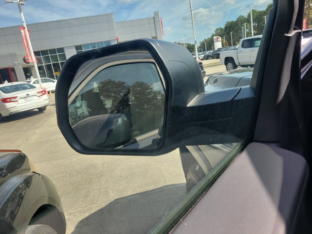 Used 2023 Toyota Tundra SR5 RWD image 12