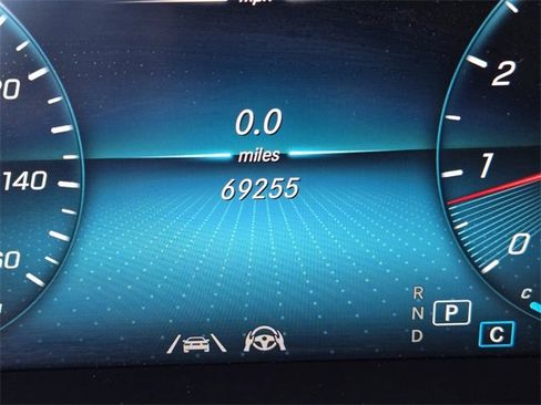 Used 2021 Mercedes-Benz GLC 300 image 29