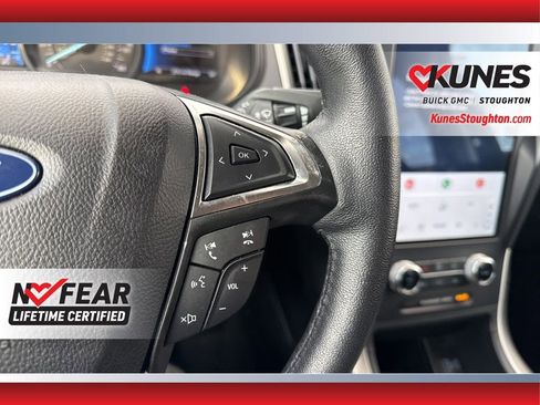 Used 2024 Ford Edge SEL image 25