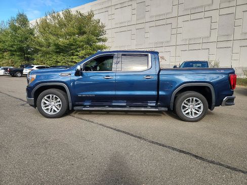 Used 2021 GMC Sierra 1500 SLT w/ SLT Convenience Package image 8