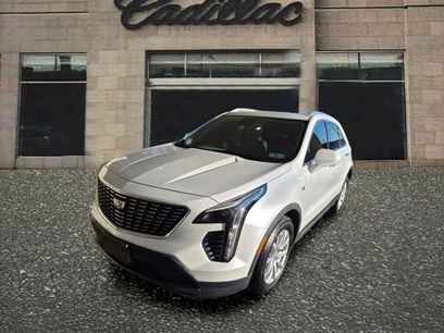 Certified 2023 Cadillac XT4 Luxury w/ Cold Weather Package